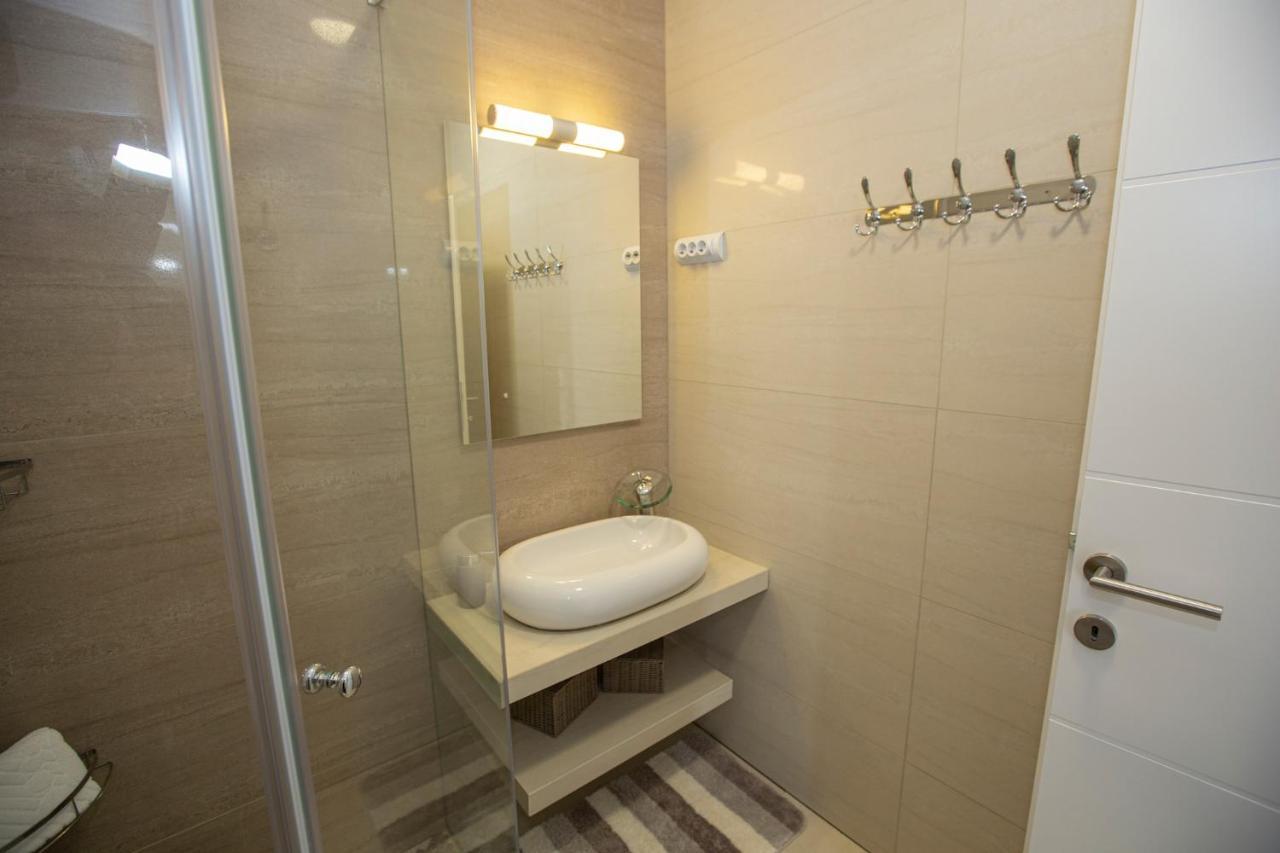 Mayana Apartment Cesarica Exterior photo