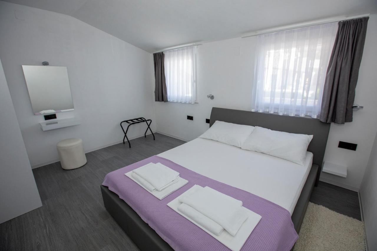 Mayana Apartment Cesarica Exterior photo